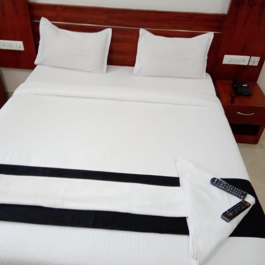 تريفِندرم The Southgate Business Hotel المظهر الخارجي الصورة