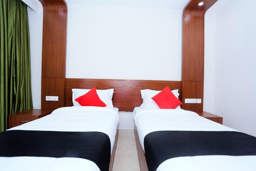 تريفِندرم The Southgate Business Hotel المظهر الخارجي الصورة