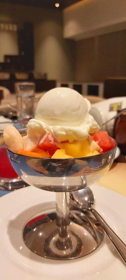 تريفِندرم The Southgate Business Hotel المظهر الخارجي الصورة